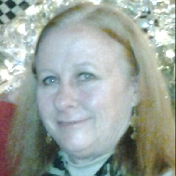 Meet your Posher, Teri - Picture 1 of 1